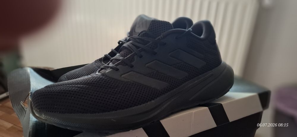 Adidas bărbat 46