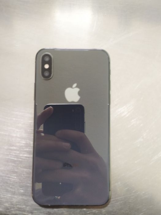 Iphone XS 64\4 ideal