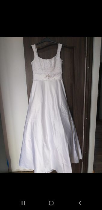 Rochie mireasa..