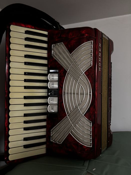 Hohner VERDI II 96 bass