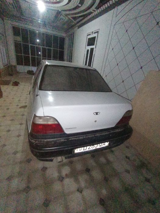 Moshina neksiya 1998 yil