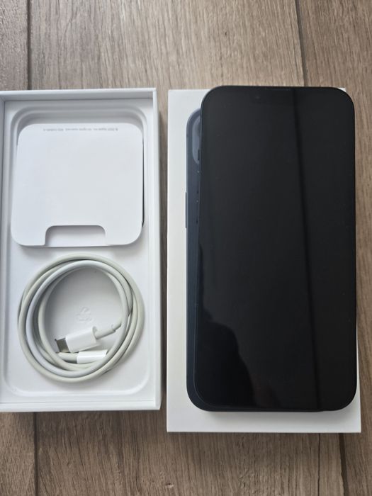 IPhone 13 256 гб