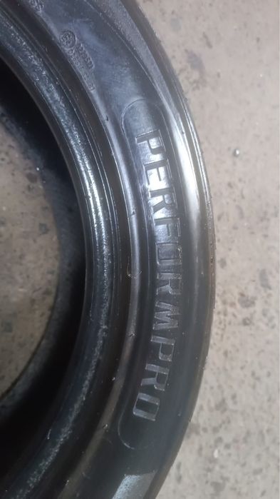 Продам 2 балона 18