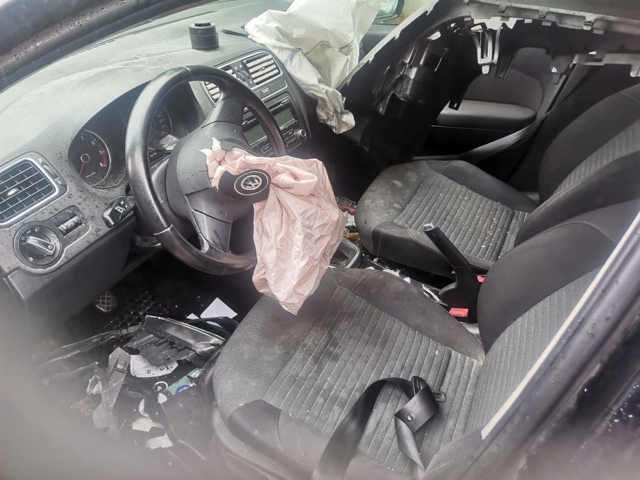 Vw polo 2010г 1.2 60кс 44kw CPG за части