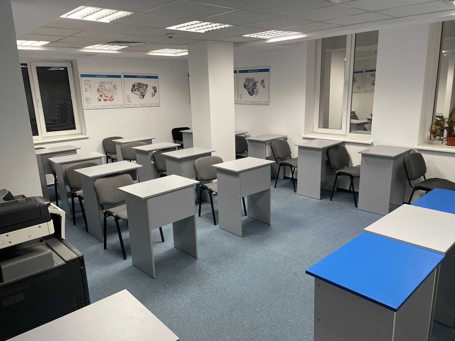 Scoala de soferi  categ B . Manuala sau AUTOMATA