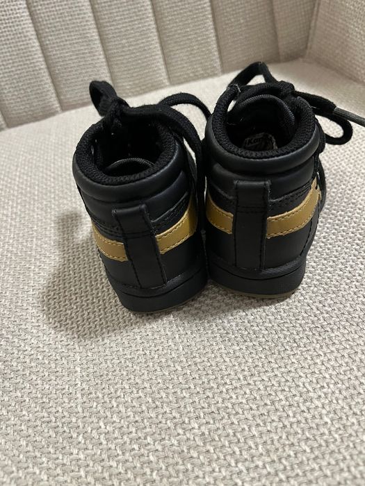 Боти на марката KangaROOS