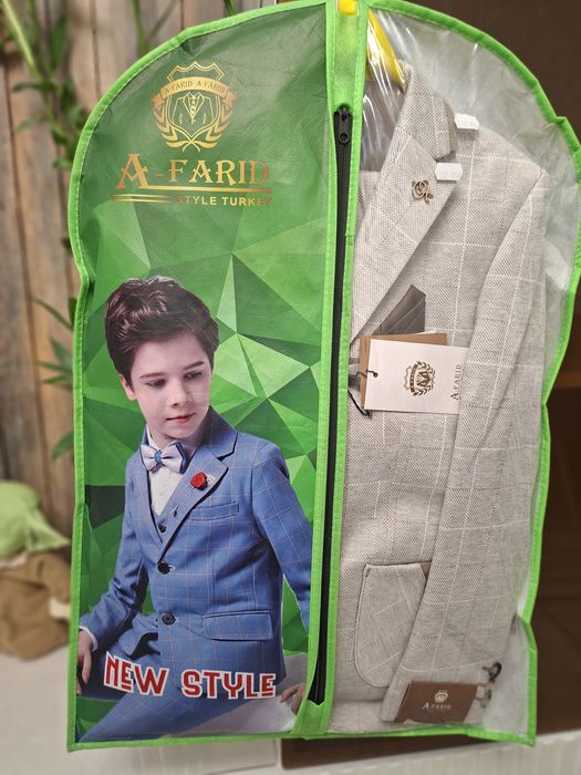 Костюм тройка для мальчиков