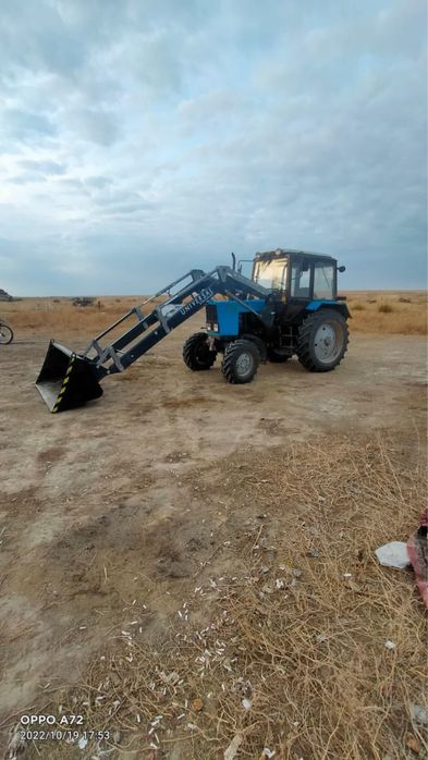 Продам фронтальный погрузчик Универсал