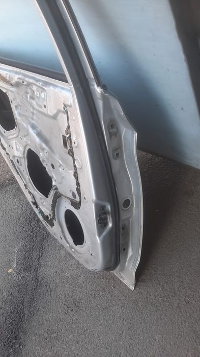 Дверь на Hyundai ACCENT