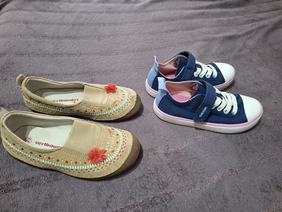 Skechers pentru fetite cu luminite