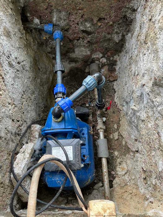 с. Горна Диканя, масивна къща с лок. отопление и геран