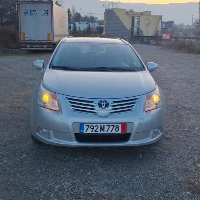 Тойота Авенсис/ Toyota Avensis 2010