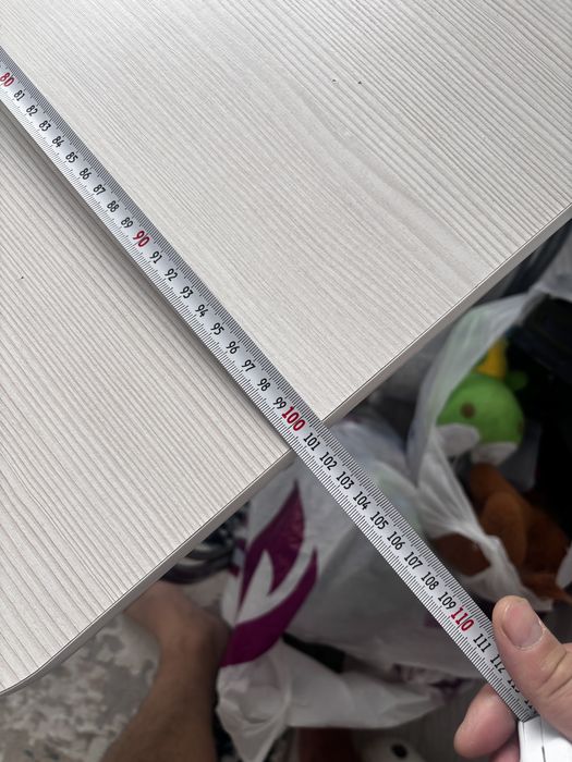 Продам стол Стол в хорошем состоянии