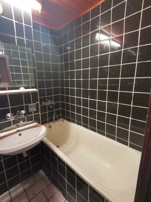 Дава се под наем Тристаен апартамент в Бургас, Славейков - 90 кв.м за 204 € - Снимка #3