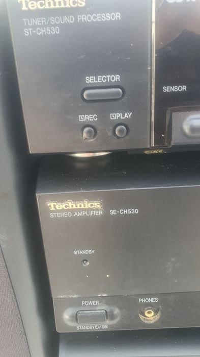 Linie audio technics cu boxe