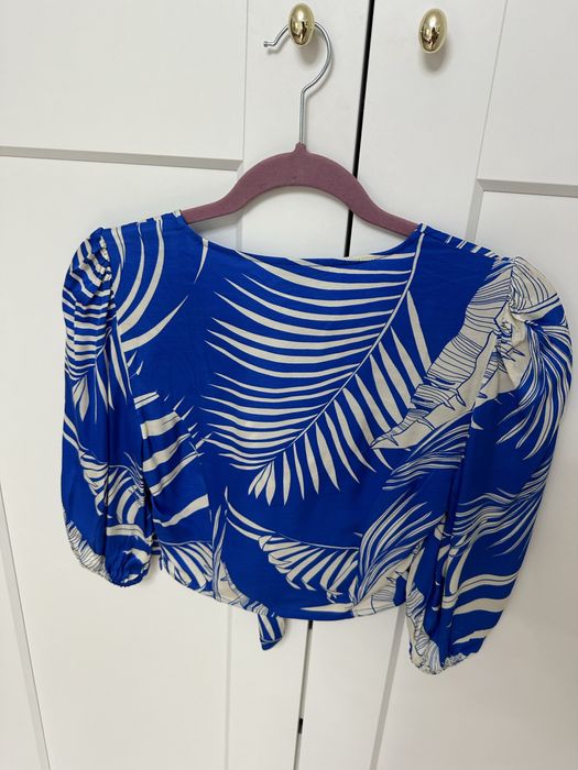 Top Guess din vascoza satinata 100%