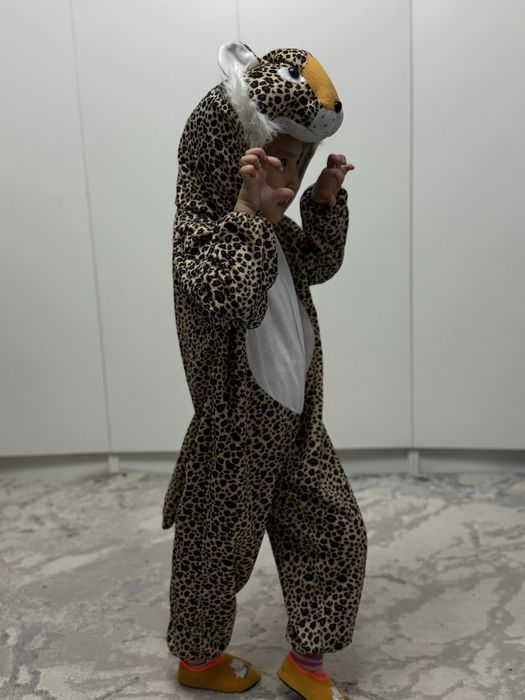 Продам костюм Леопарда
