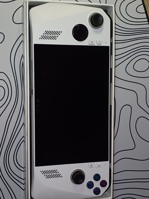 Asus ROG Ally z1 extreme