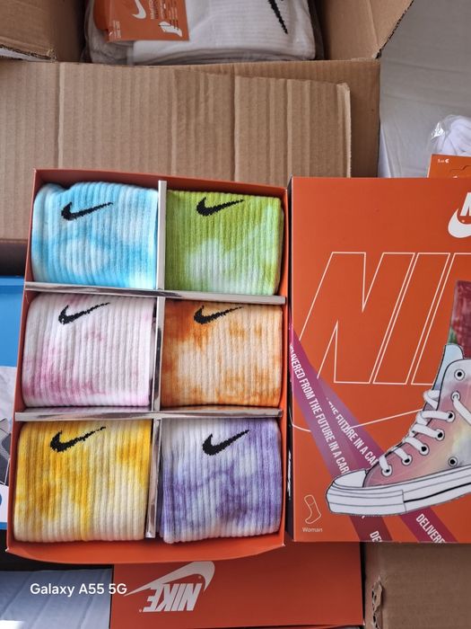 Дамски чорапи високи NIKE u ADIDAS