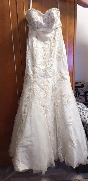 Vând rochie de mireasa