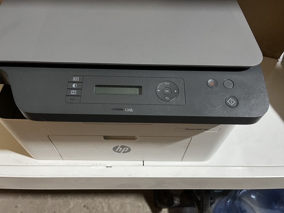 Продам принтер hp