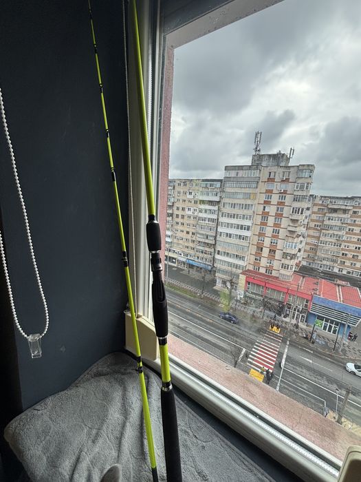 Lansetă de dat la răpitor