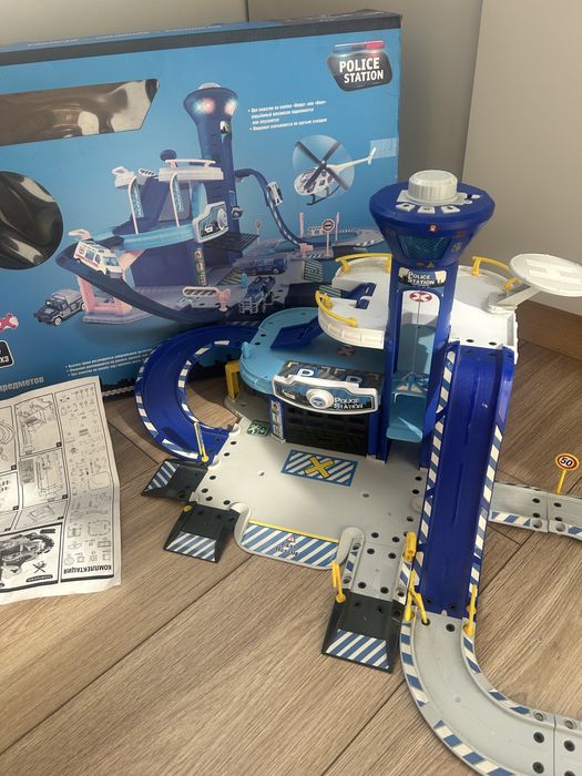 Игрушка полицейская станция/ дорога