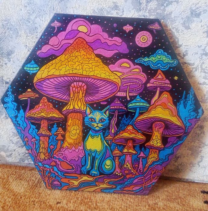 Картины триптих в детскую или спальню, коты и грибы