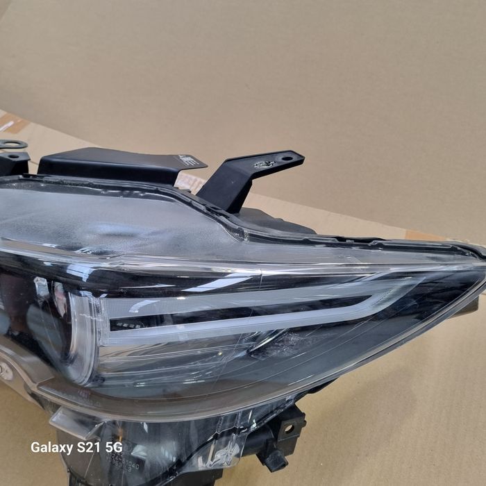 Far stanga led Mazda cx-5 cx 5 2017 2022 cod KB8N 51 040