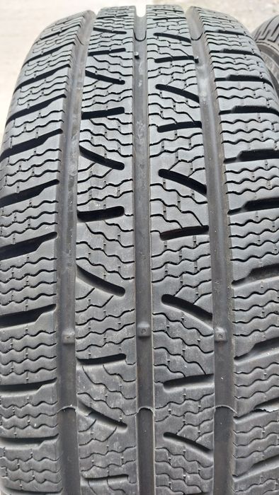 Зимни гуми за Бус 215/65/16 C Pirelli Carrier Winter 2 броя