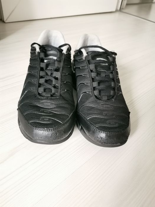 Adidași Panther măsura 39