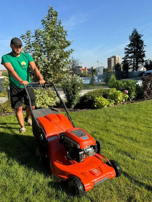 Озеленяване и поддръжка