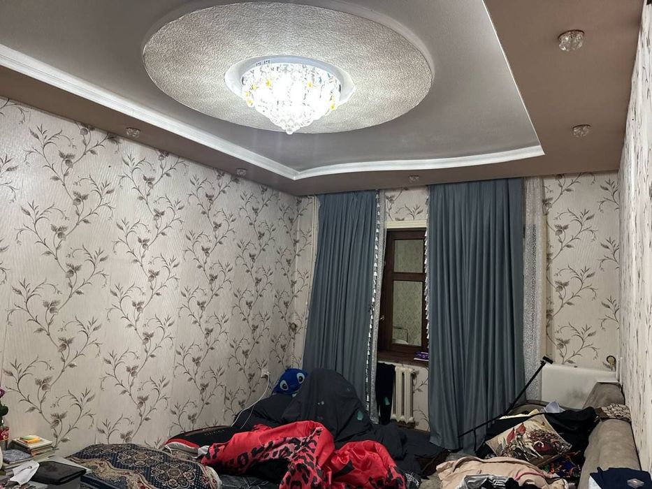 Юнусабад 9 квартал. Продается квартира 3/2/5