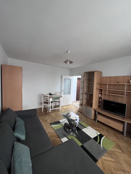 Inchiriez apartament 1 camera
