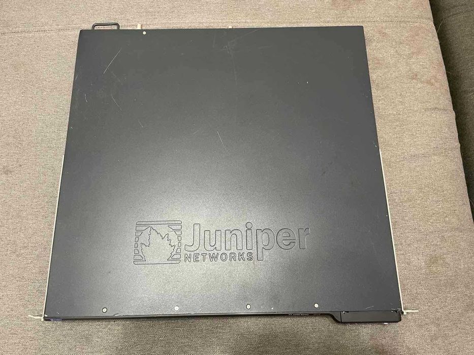Managed Switch Juniper EX3200-24T POE