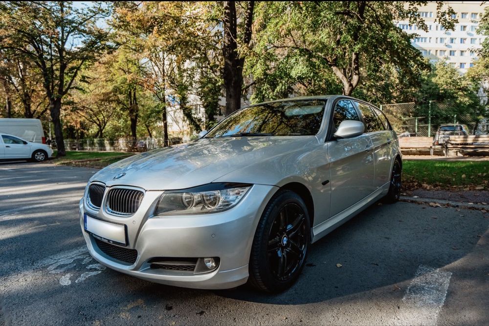 Bmw seria 3 E91 320d 177cp Automat Facelift LCI