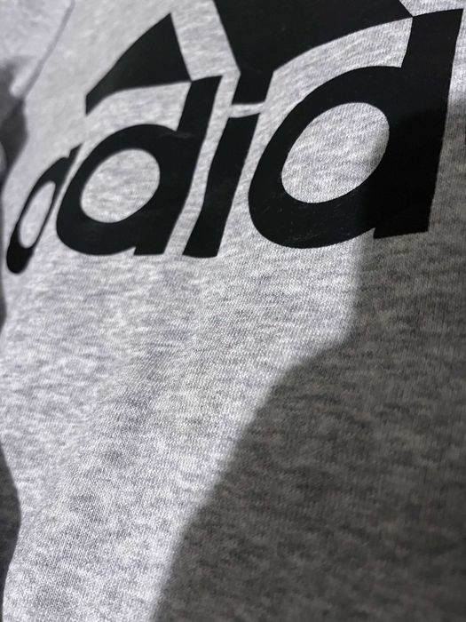 Adidas, Nike, блузи с дълъг ръкав с леки забележки