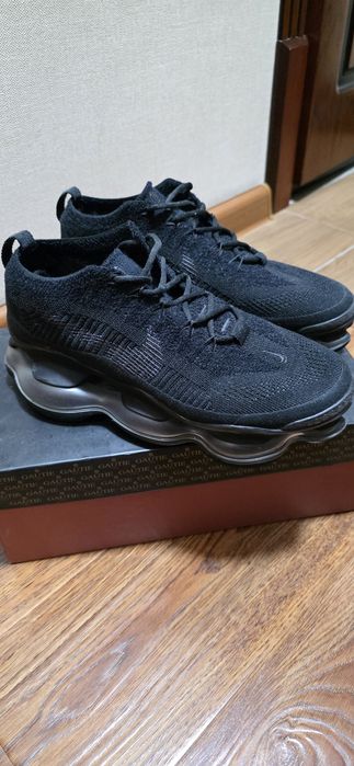 Кроссовки от "Nike"