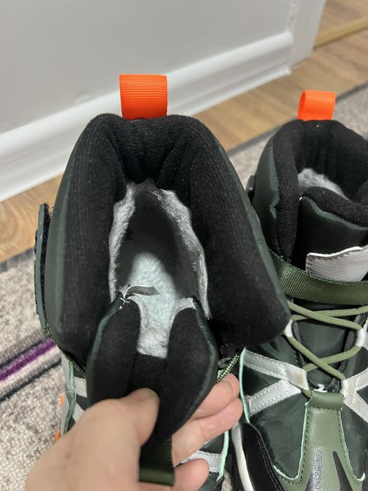 Ботинки теплые продам