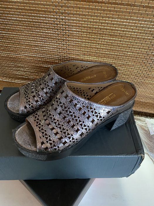 Женская обувь