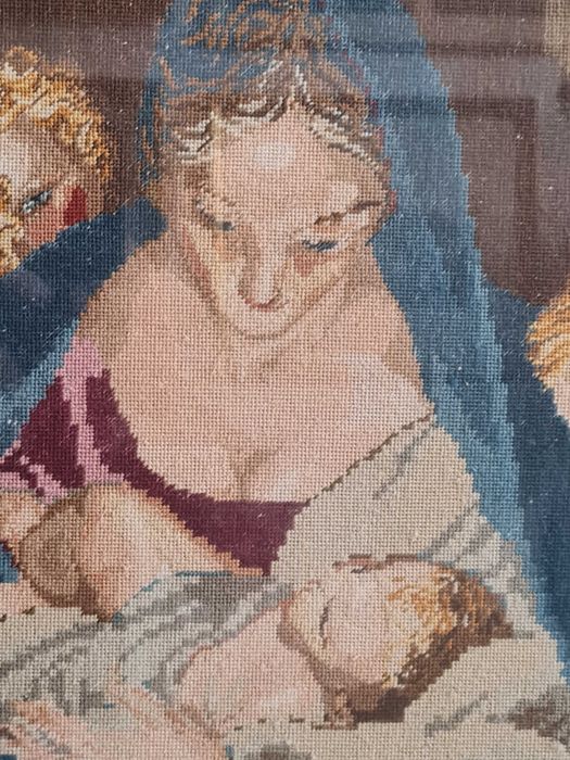 Продавам гоблен " Свята нощ"