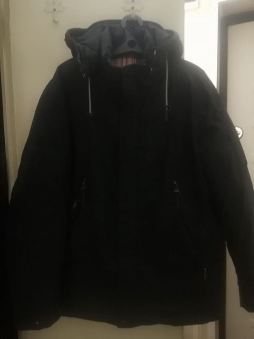 Пуховик мужской в хорошем состоянии