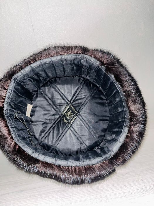 Продам ушанку размер 58,60