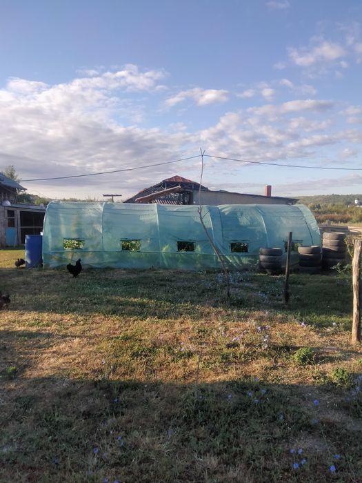 Solar 8m x 3m x 2.5m