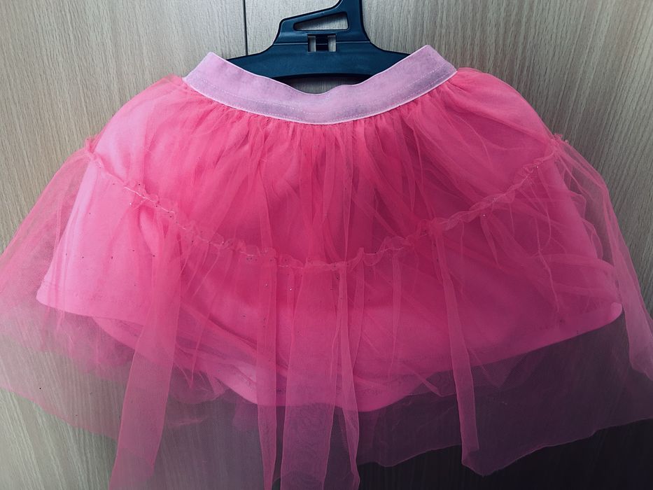 Bluza cu nasturi si fusta 92 cm