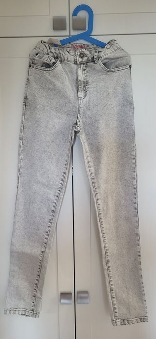 Вещи на девочку размер 146 -158