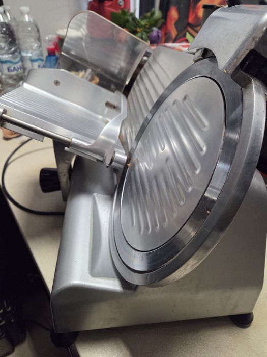 Слайс машина колбасо резачка