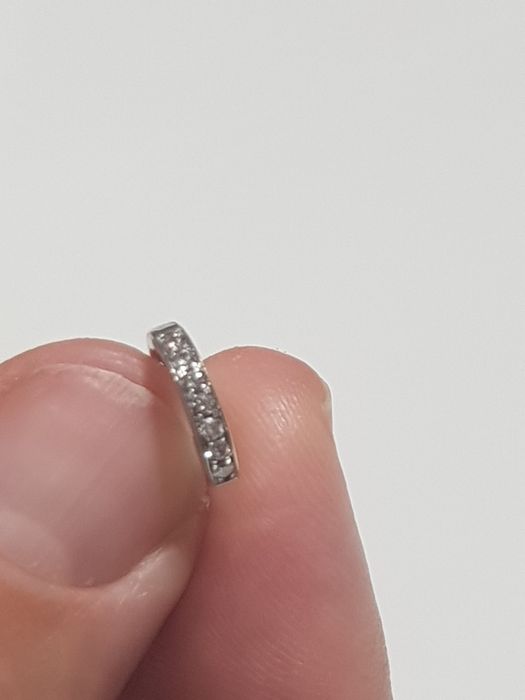 Cercei aur alb 18k cu 14 diamante