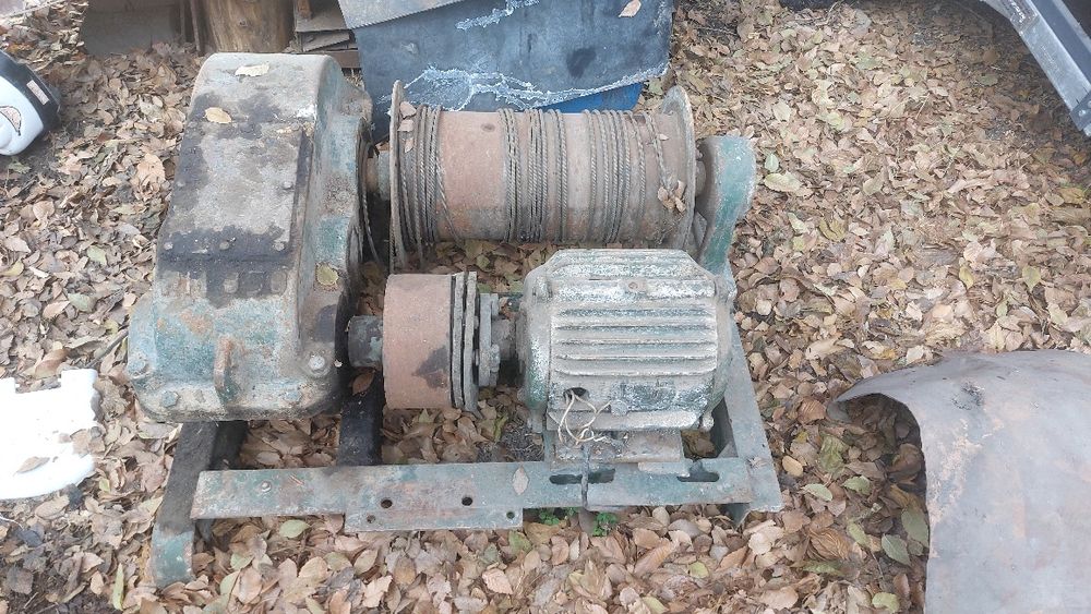 Тяговая, электрическая лебёдка