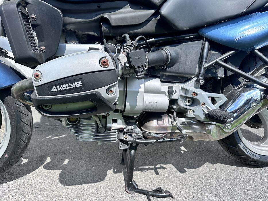 Motocicleta Bmw r1100r